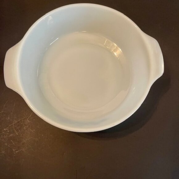 Set of 2 Anchor Hocking Fire King Milk Glass Casserole Dishes, Blue Floral - Picture 4 of 13